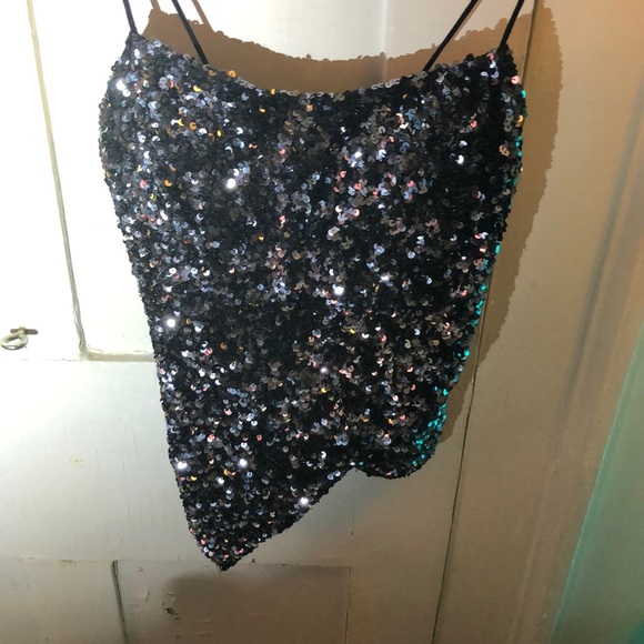 Cache grey sequins top with asymmetrical bottom - Picture 1 of 4